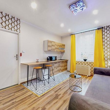 Dubai Marina De Lux Apartman Bytom Kültér fotó