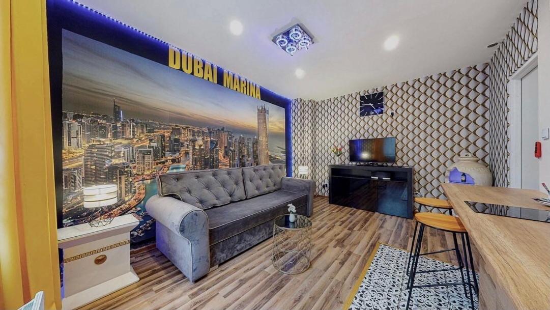 Dubai Marina De Lux Apartman Bytom Kültér fotó